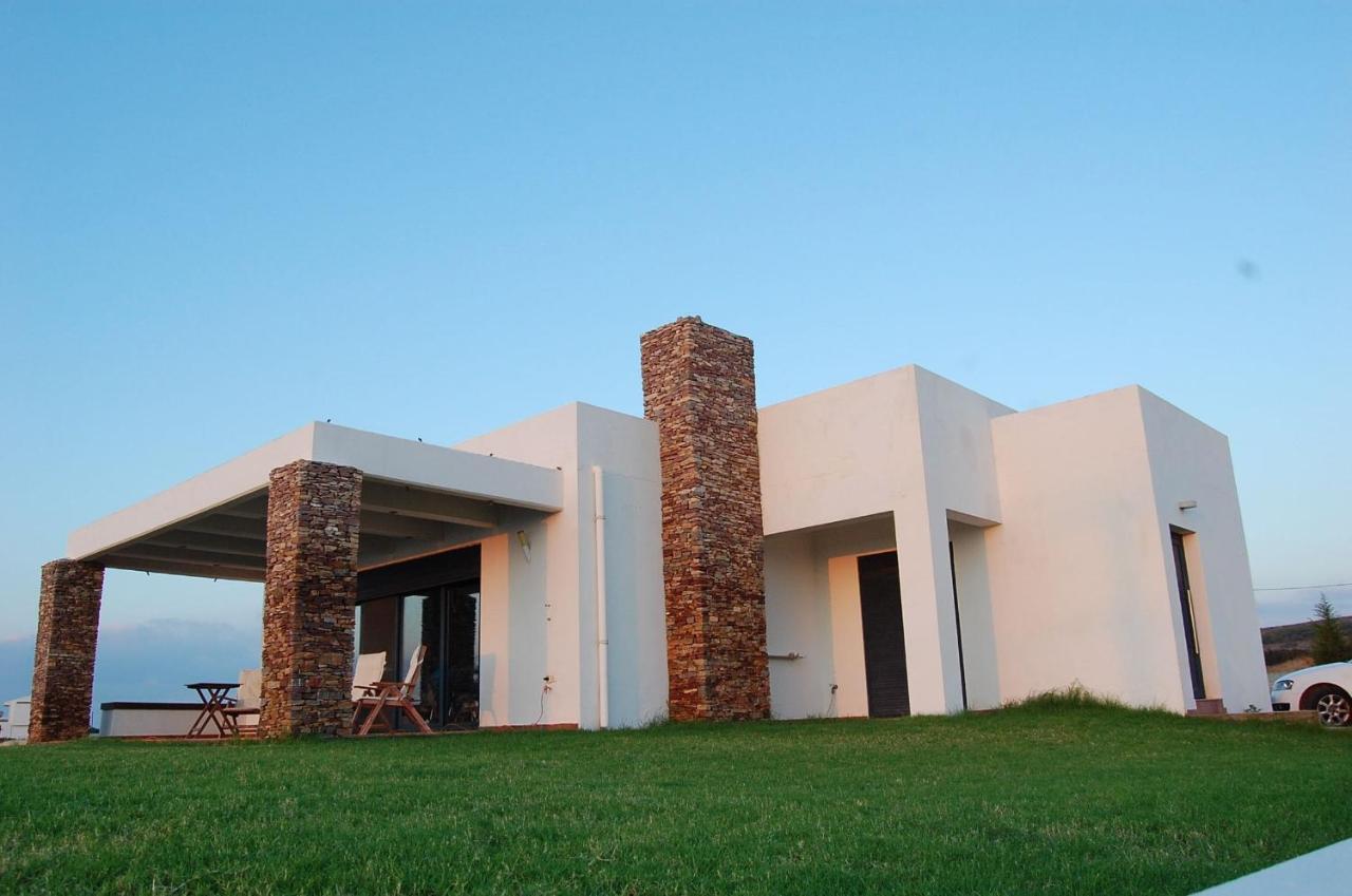 Cristelia Seafront & Pool Villa Lakhania Zewnętrze zdjęcie