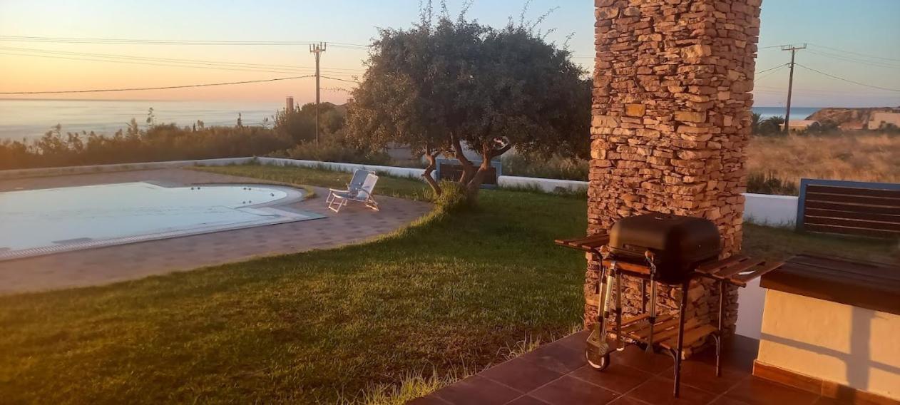 Cristelia Seafront & Pool Villa Lakhania Zewnętrze zdjęcie