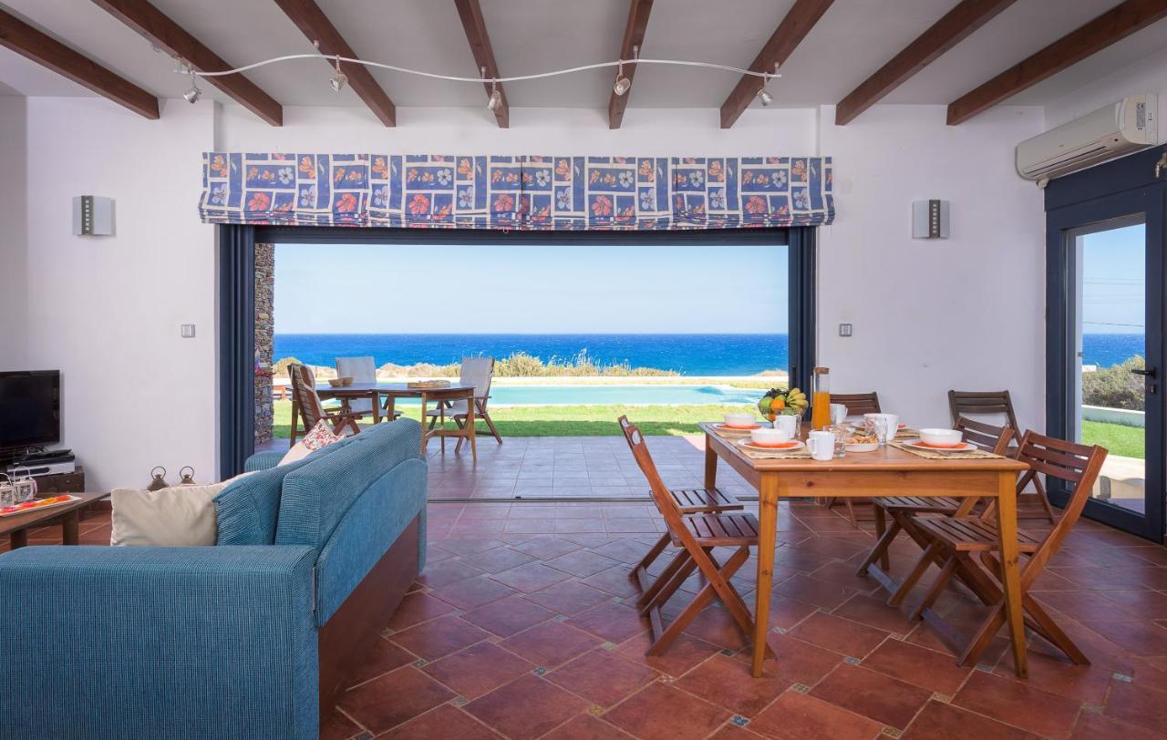 Cristelia Seafront & Pool Villa Lakhania Zewnętrze zdjęcie